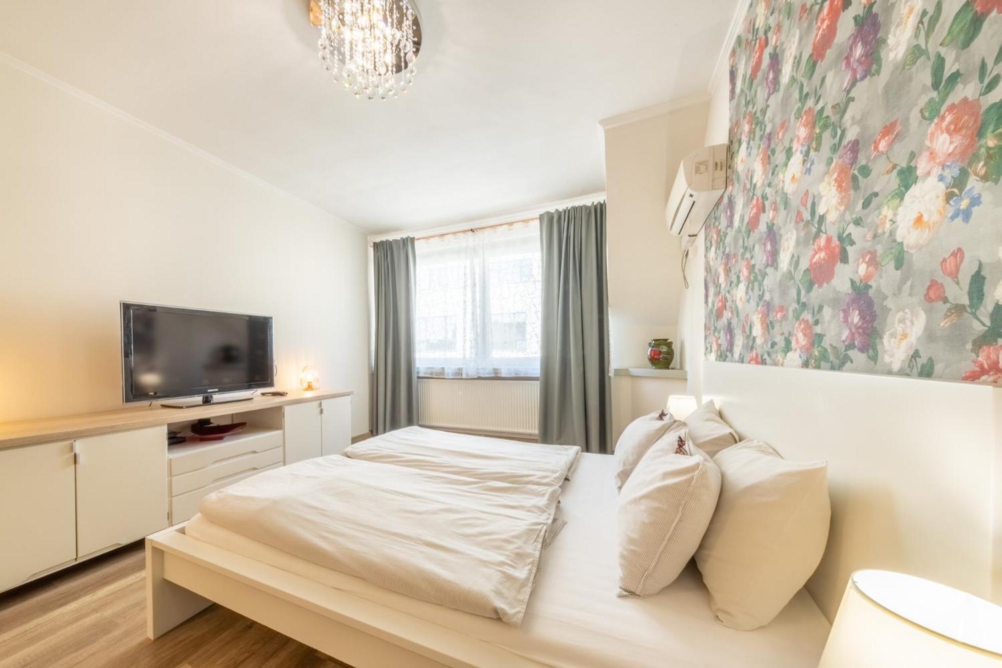 Valentina Apartment In Citycenter Budapest Eksteriør bilde